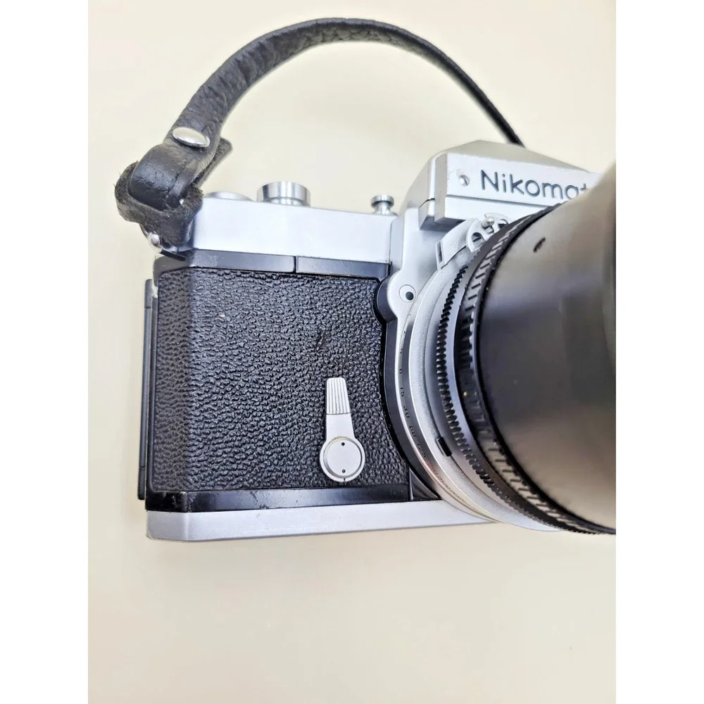 Nikon Nikomat FTN 35mm SLR Film Camera Silver Vivitar 75-205mm Macro Zoom Lens